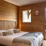 Le Grand V, De Luxe Avec Piscine Interieure