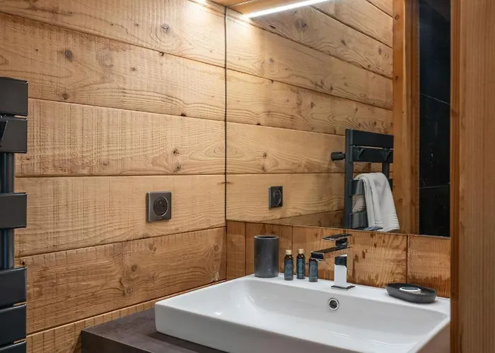 Horská chata Le Grand V, De Luxe Avec Piscine Interieure