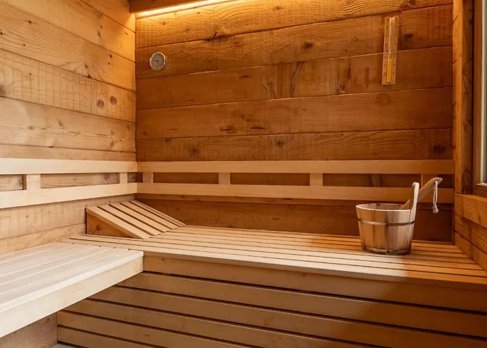 Le Grand V, De Luxe Avec Piscine Interieure Horská chata