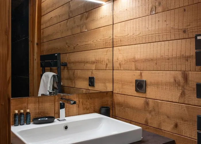 Le Grand V, De Luxe Avec Piscine Interieure *